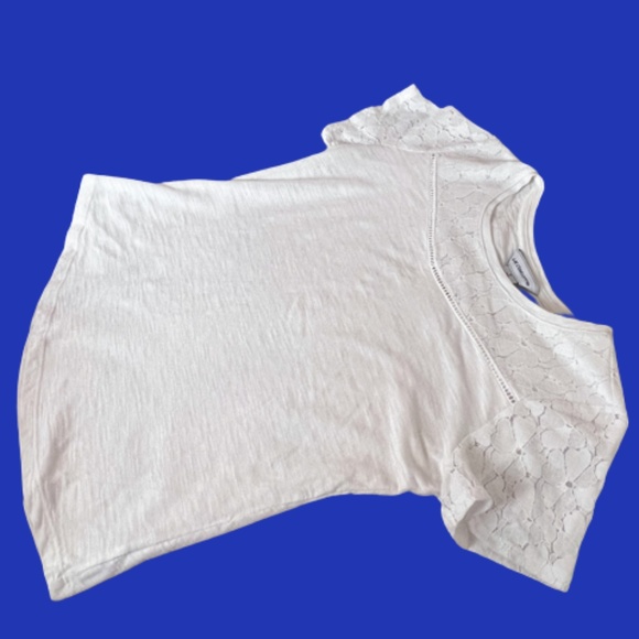 Liz Claiborne Lace Trim Tee - Picture 6 of 6